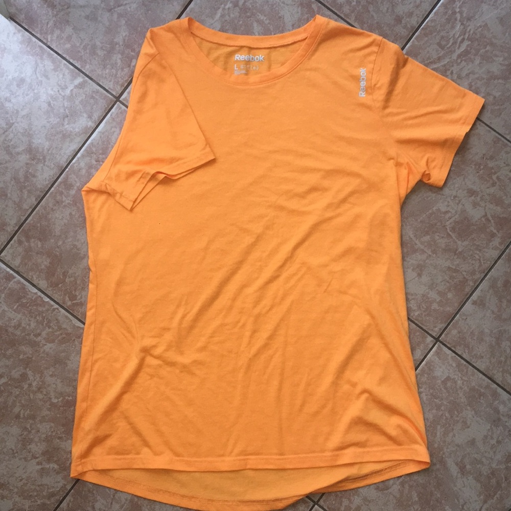 Reebok tee